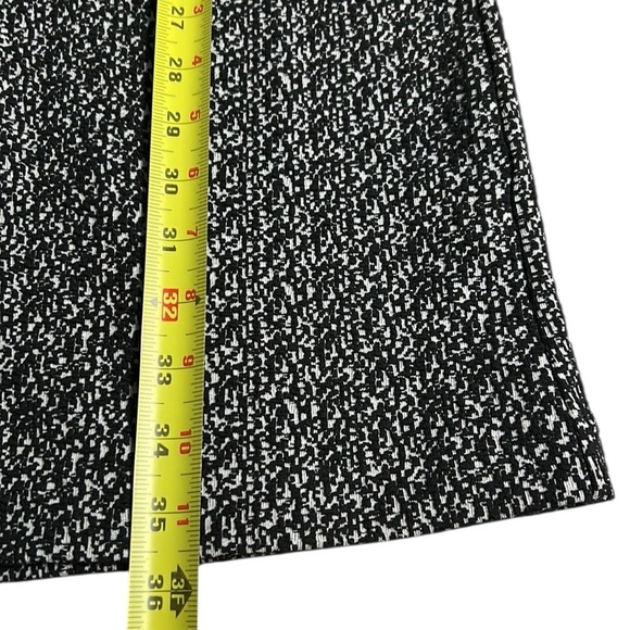 RW&CO textured sheath B&W midi dress,Sm,thick and stretchy,v neck,back zip event - Picture 7 of 10